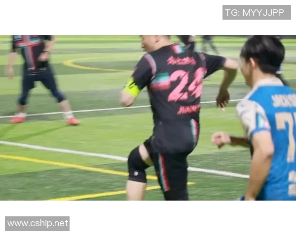 足球明星挑战极限球门射门技巧精彩瞬间回顾视频